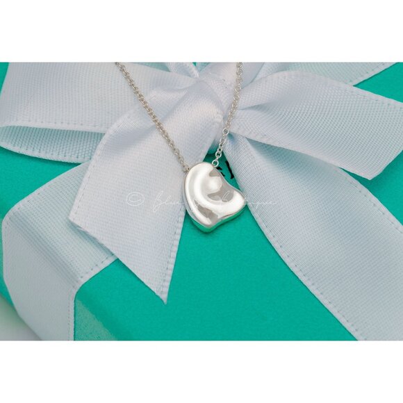 Tiffany & Co. Jewelry - Tiffany & Co. Elsa Peretti Vintage Full Heart Necklace in Silver on a 16" Chain